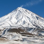 Poziv na uspon na Damavand (5671 m)